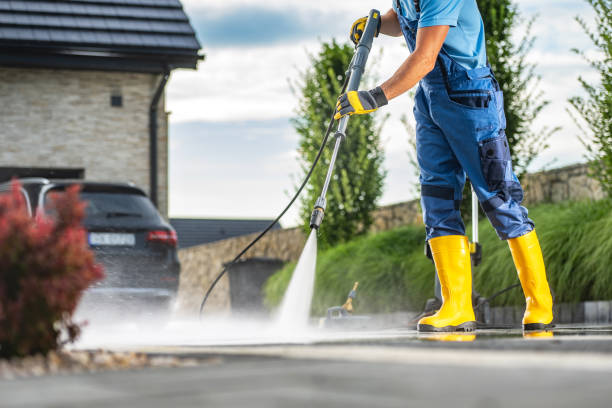 Best Soft Washing  in Man, IL